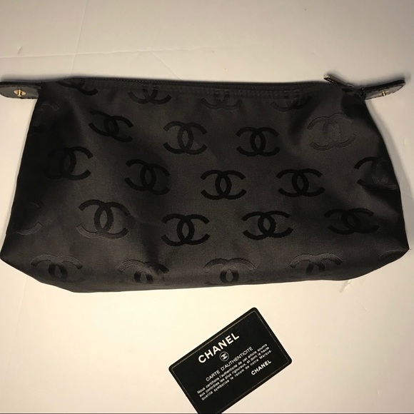 CHANEL Handbags - Chanel signature purse organizer